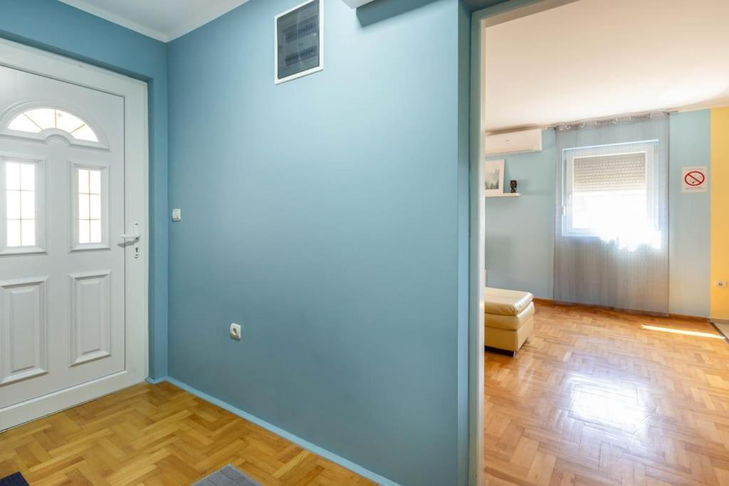 Ferienwohnung Charlie&Blueberries Belgrad Exterior foto